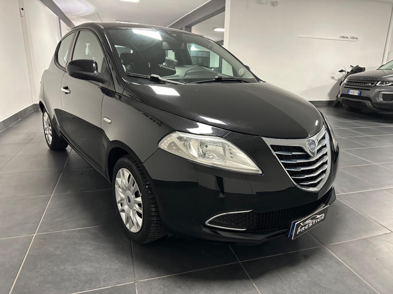 LANCIA YPSILON 1.2 NEOPATENTATI 69CV GARANZIA