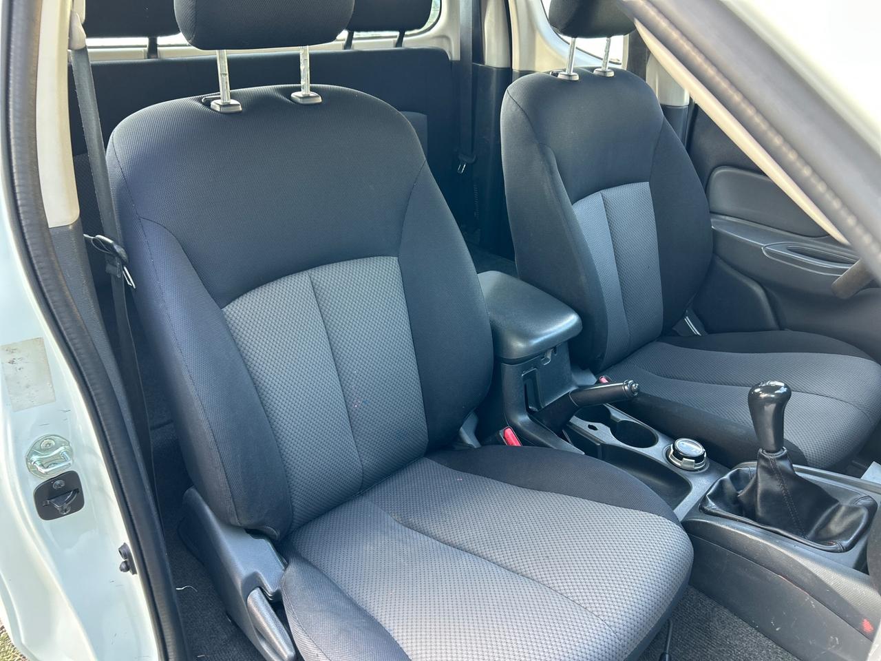 Mitsubishi L200 2.4 Diesel 154cv*CABINA SINGOLA*4POSTI*