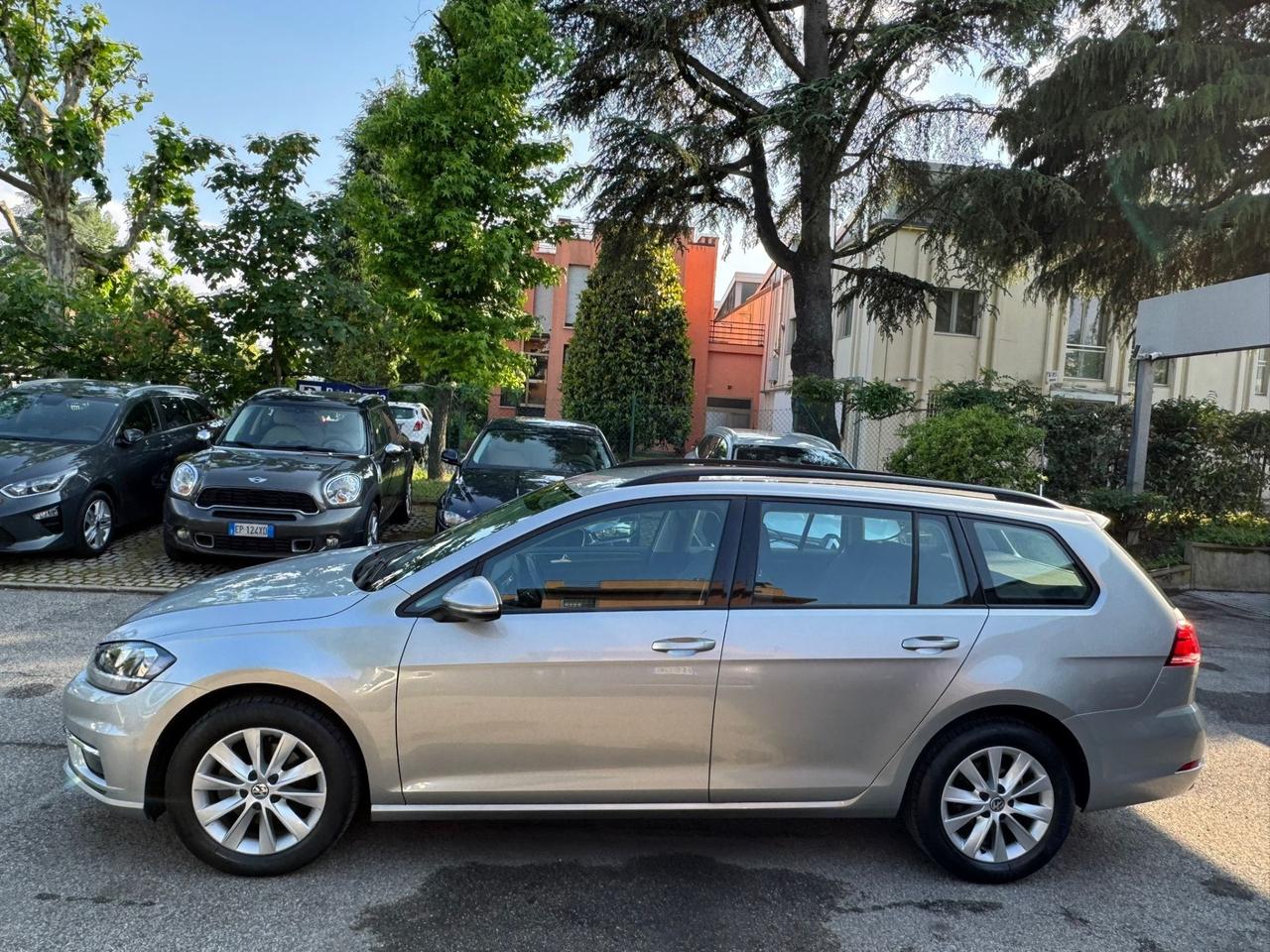 Volkswagen Golf Variant Golf Variant 1.6 TDI 115 CV DSG Business BlueMotion Tech.
