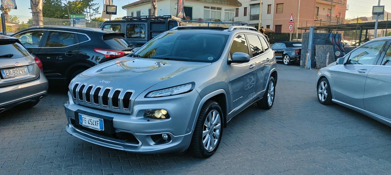 Jeep Cherokee 2.2 Mjt II 4WD Overland da vetrinaaa
