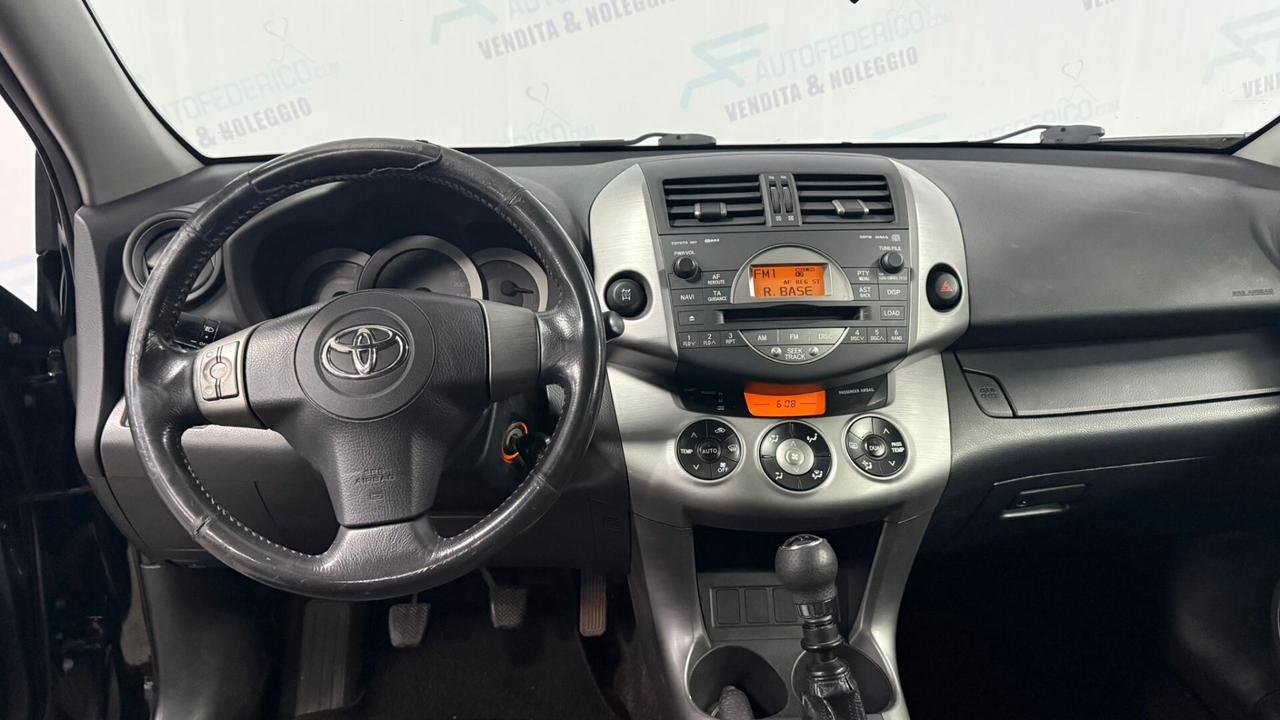 Toyota RAV4 4x4 2.2 D-4D 136cv Luxury