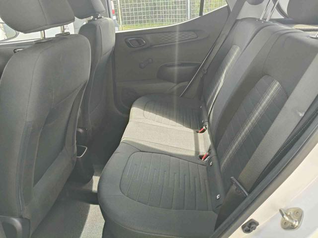 HYUNDAI i10 1.0 MPI Advanced