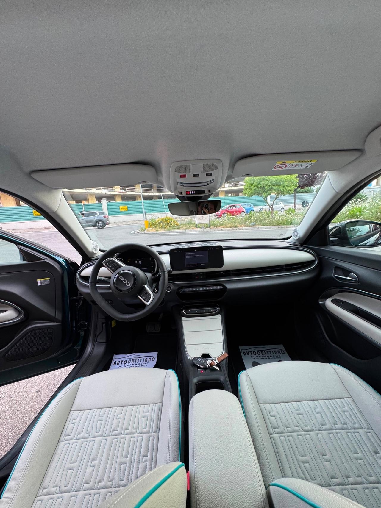 Fiat 600 Hybrid 110 CV DCT MHEV La Prima