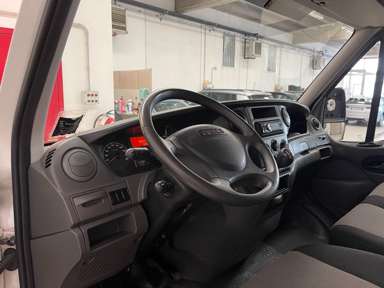 Iveco Daily 29L11 3 posti-Ok Neopatentati_LEGGI SOTTO