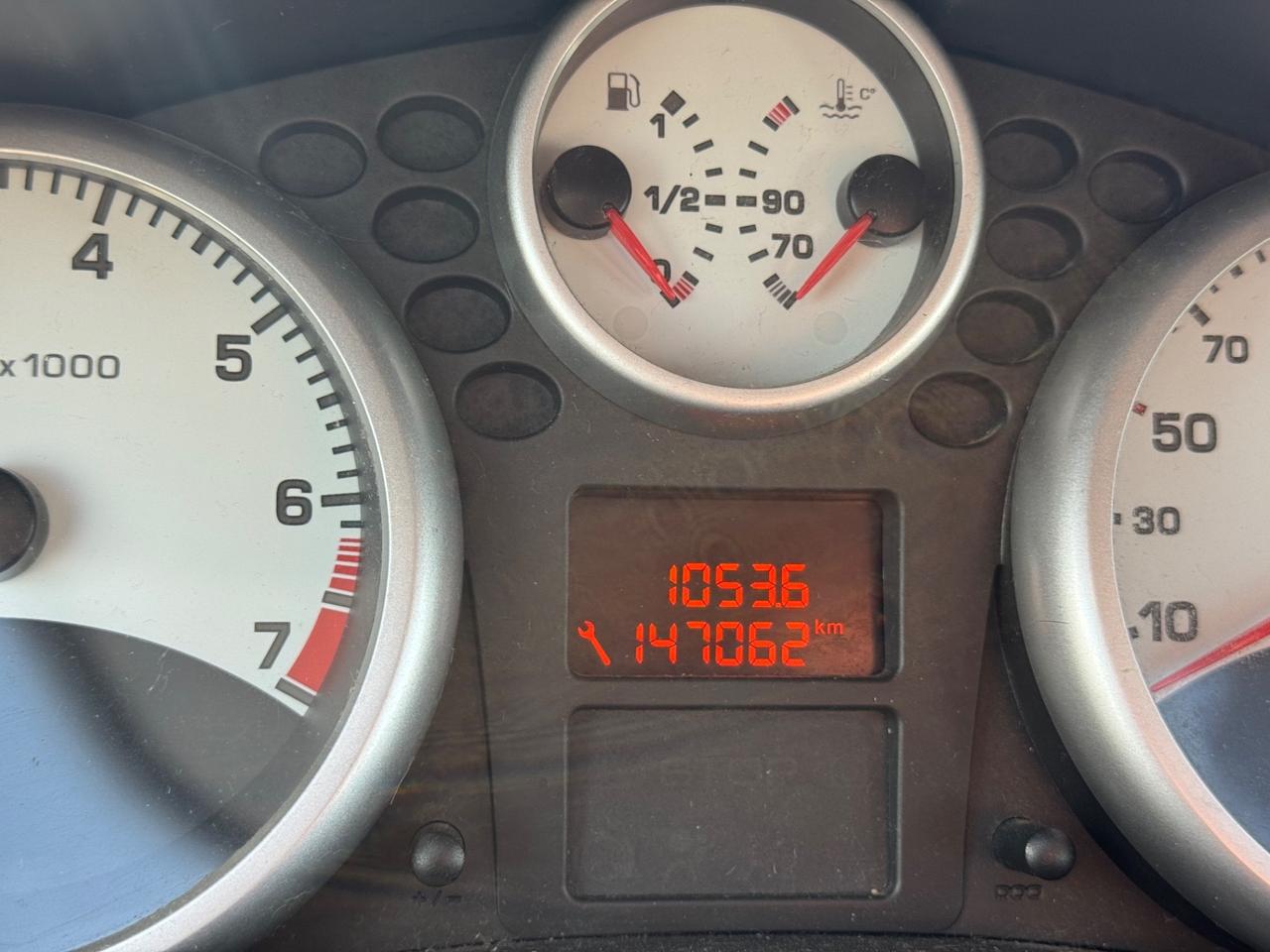 Peugeot 207 1.4 8V 75CV 5p. X Line