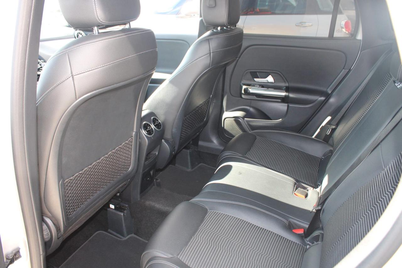 Mercedes-benz GLA Tua A SOLI 261€