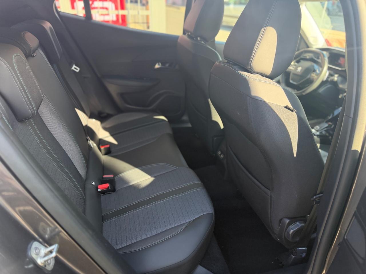 Peugeot 2008 BlueHDi 130 S&S EAT8 GT Pack