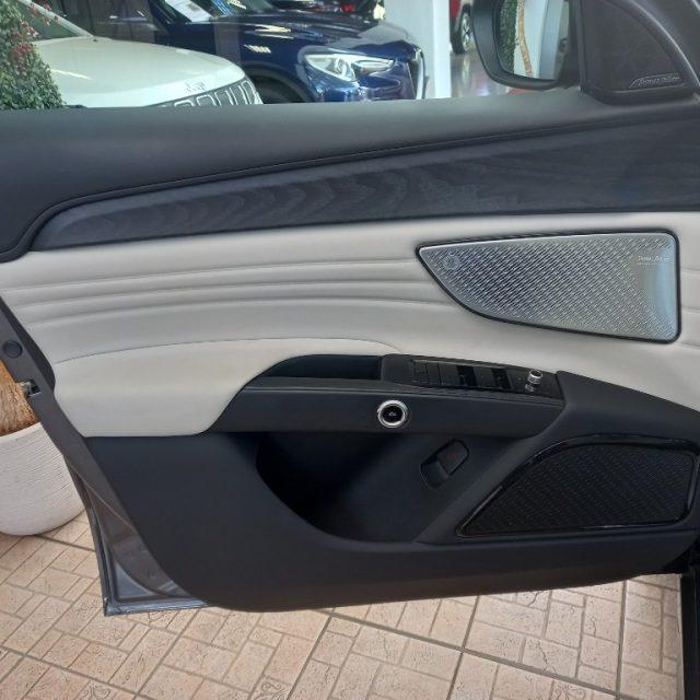 MASERATI Grecale MHEV 300 CV AWD GT Q4