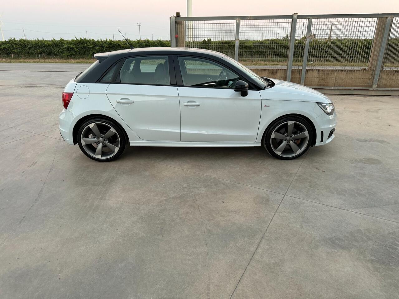 Audi A1 2.0 TDI Ambition S,LINE 142CV