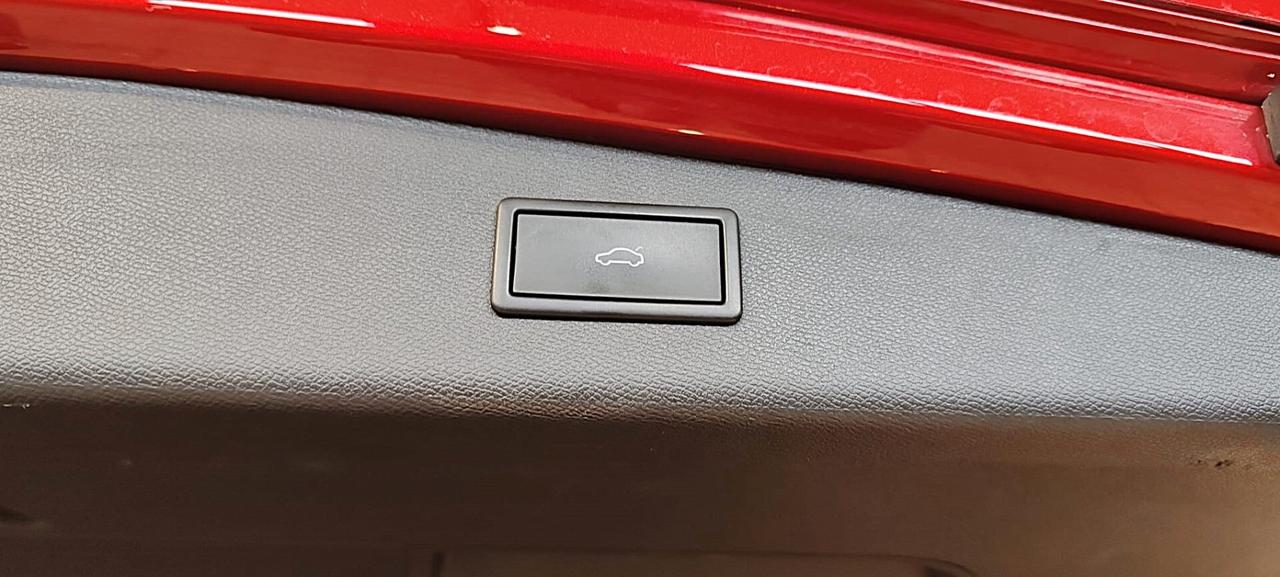 Seat Leon Sportstourer 1.5 eTSI 150 CV DSG FR