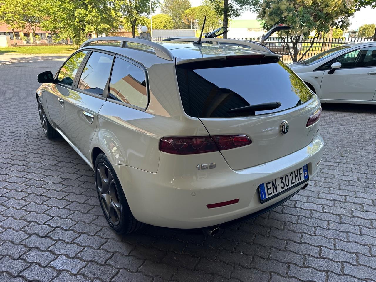 Alfa Romeo 159 2.0 JTDm Sportwagon Distinctive
