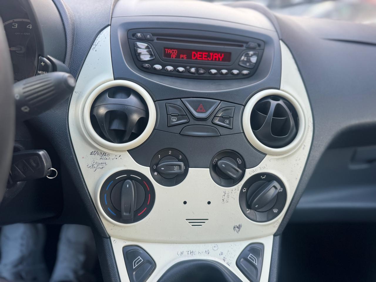 Ford Ka 1.3 TDCi 75CV Titanium 2009