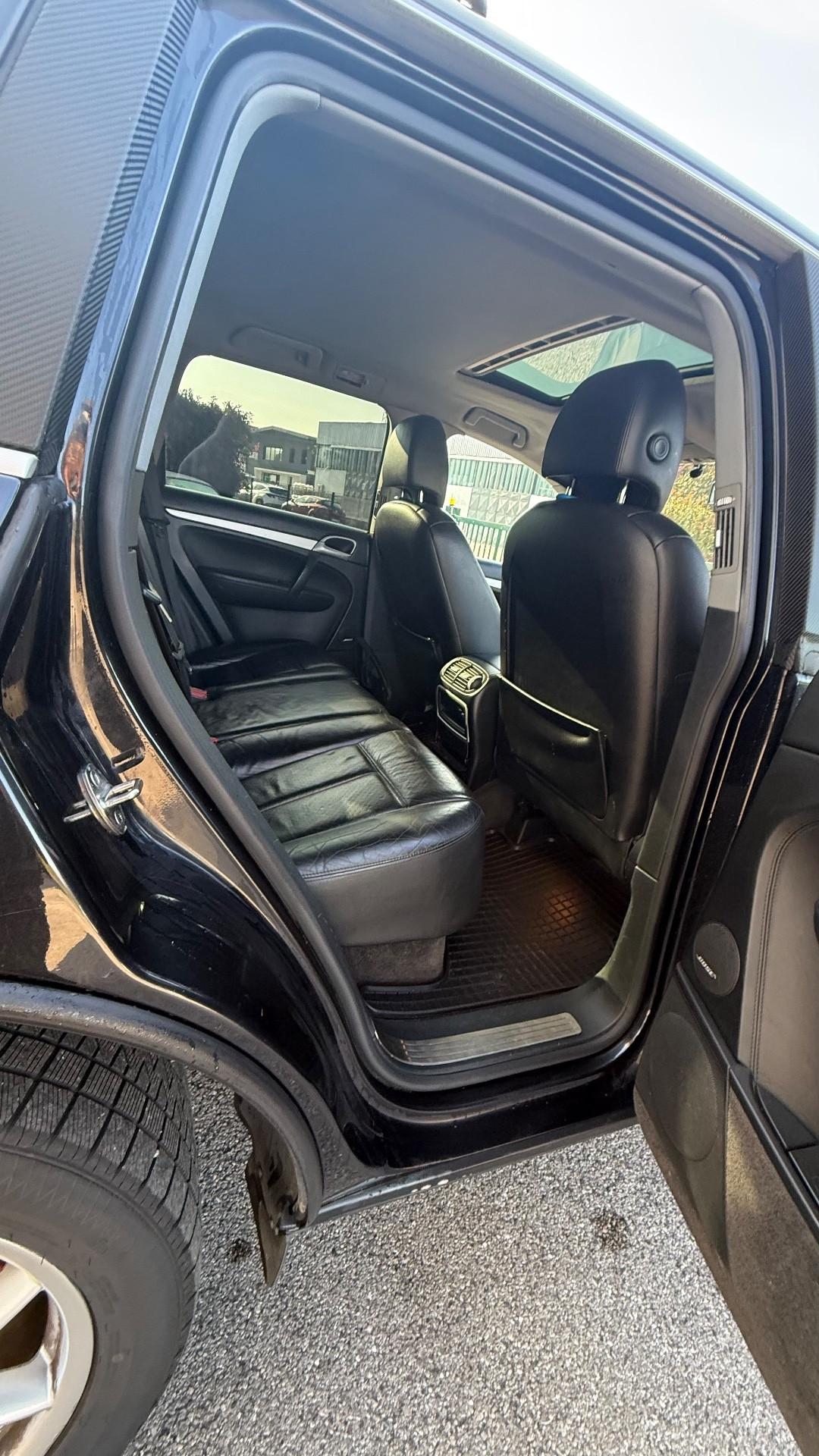 Porsche Cayenne 4.5 cat Turbo