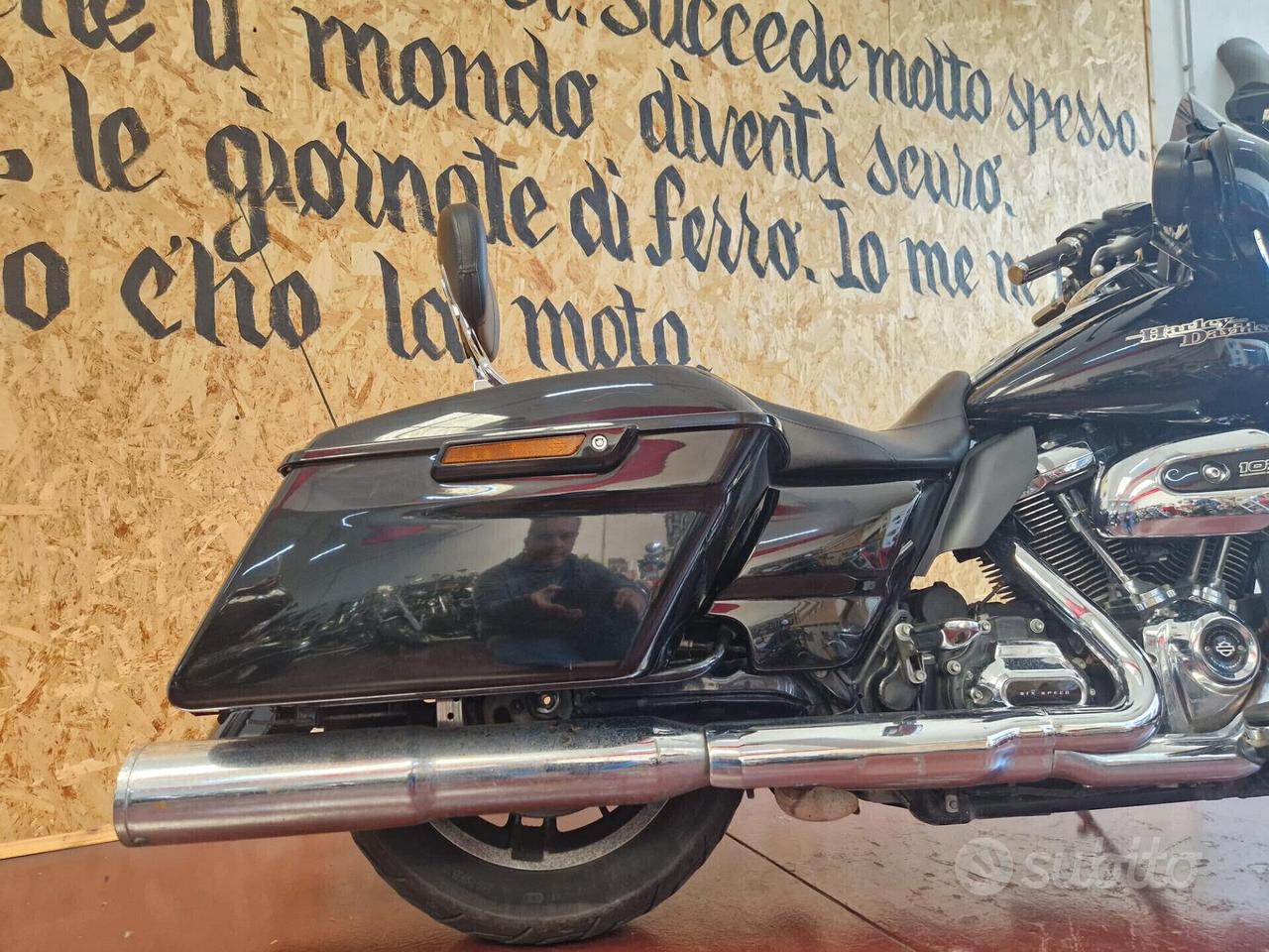 Harley-davidson FLHX Street Glide