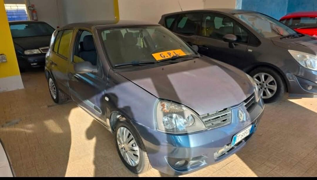 Renault Clio dCi 8V 75CV Start&Stop 5 porte Energy Life