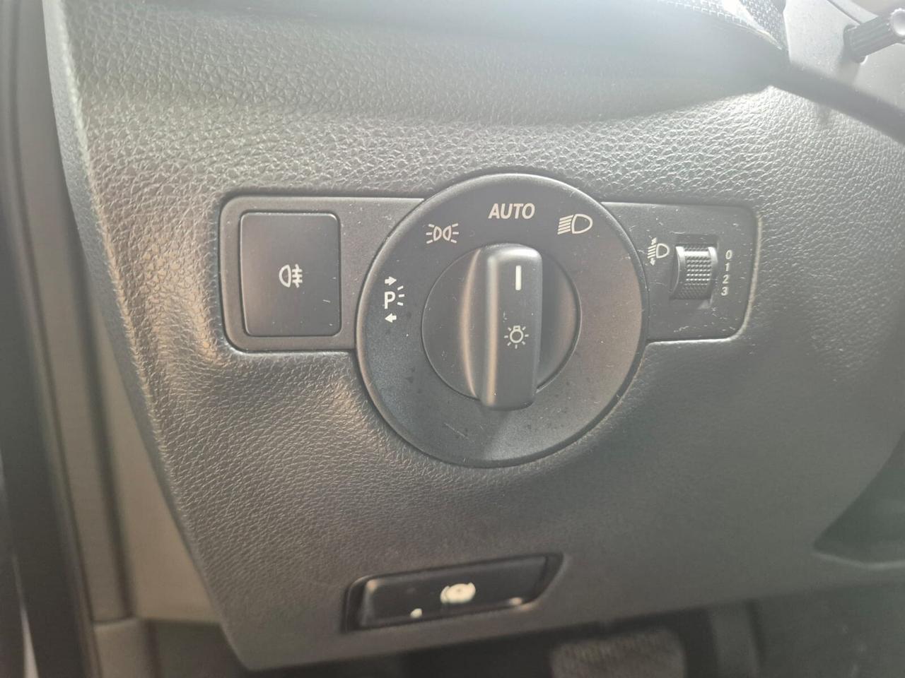 Mercedes-benz B 180 AUT Executive UNICO PROPRIETARIO