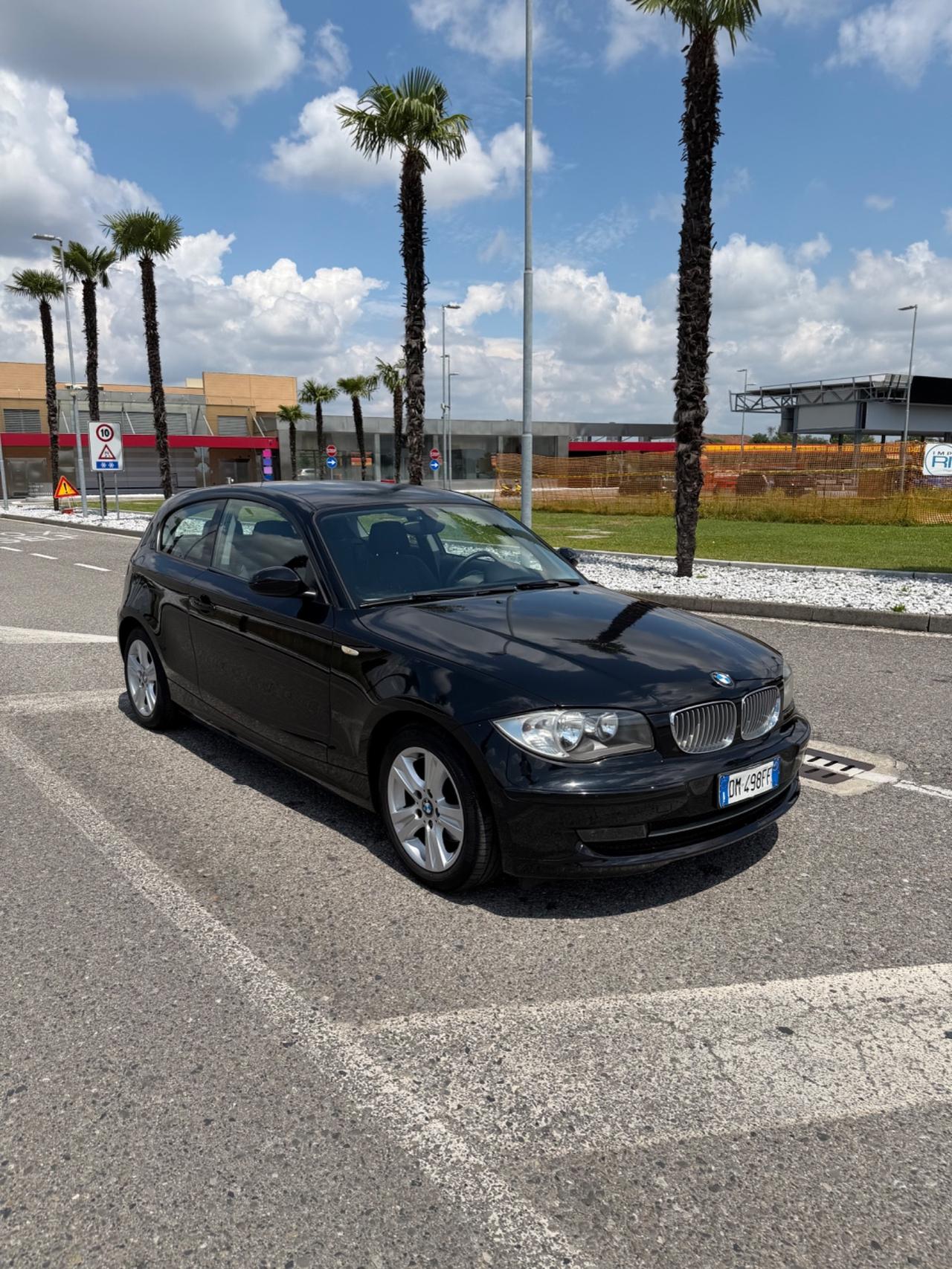 Bmw 118 118i cat 3 porte Eletta