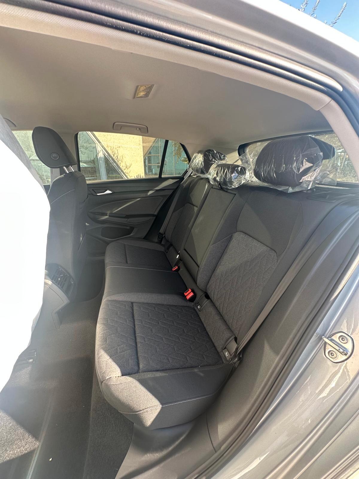 Volkswagen Golf 1.5 - 115 CV Edition Plus - possibilità noleggio no scoring