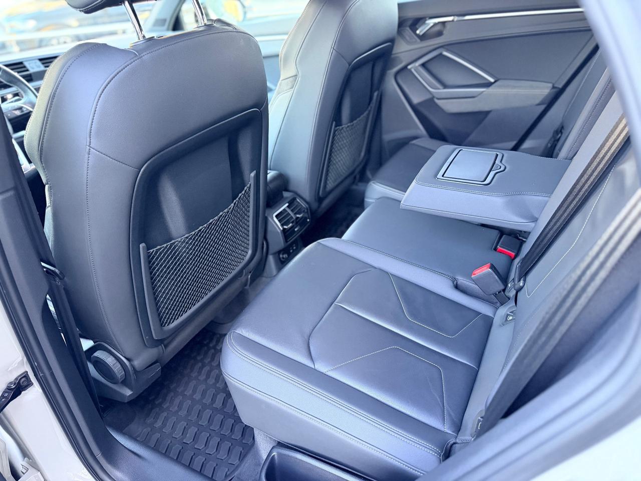 Audi Q3 SPB 40 TDI quattro 200cv S tronic line edition gesso