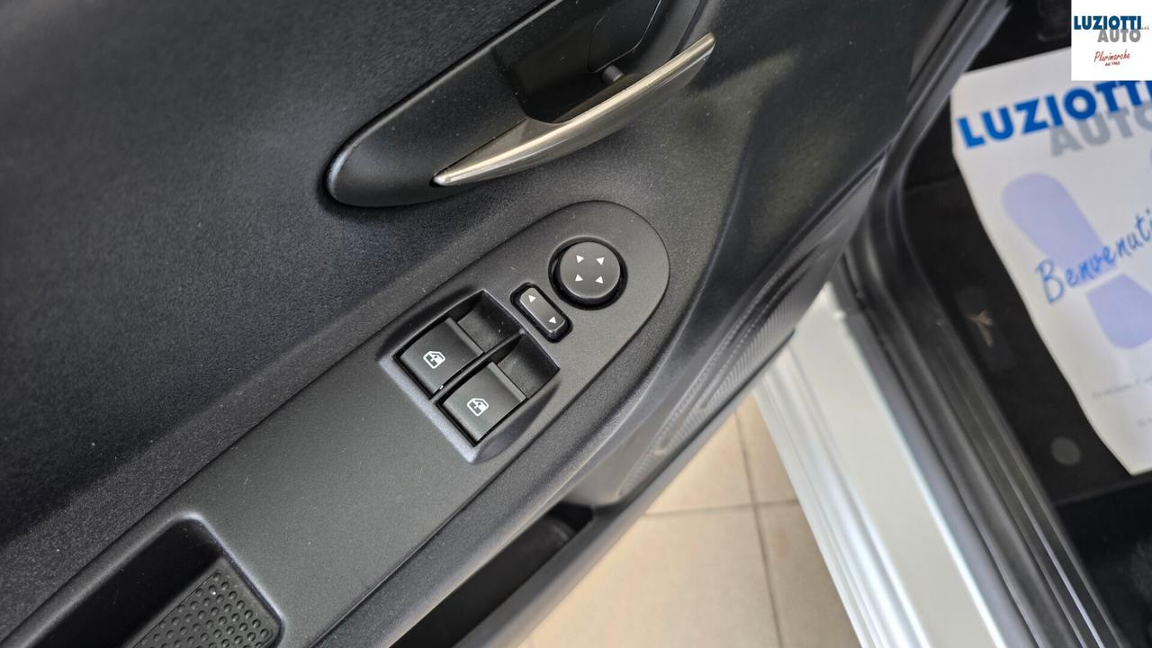 Lancia Ypsilon 1.2 69 CV 5 porte Gold