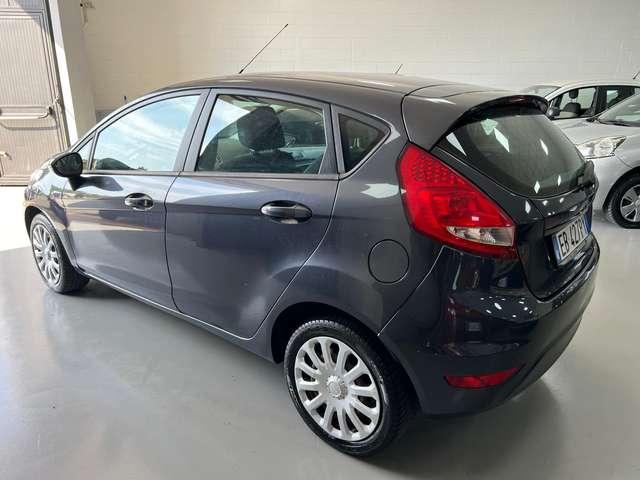 Ford Fiesta Fiesta 5p 1.4 16v + Gpl