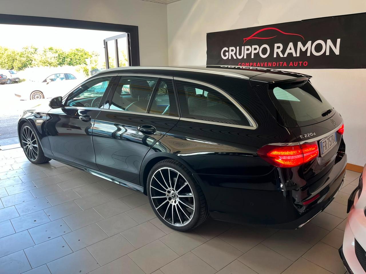 Mercedes-benz E 220 d S.W. Auto Premium Plus