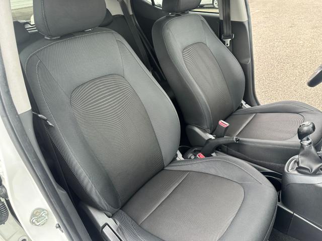 HYUNDAI i10 1.0 MPI Advanced