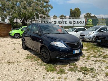 Lancia Ypsilon 1.2 69 CV 5 porte S&S Platinum