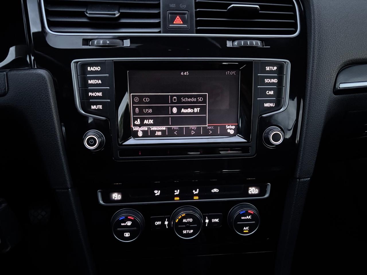 Volkswagen Golf 1.6 TDI. Highline. Garanzia 12mesi