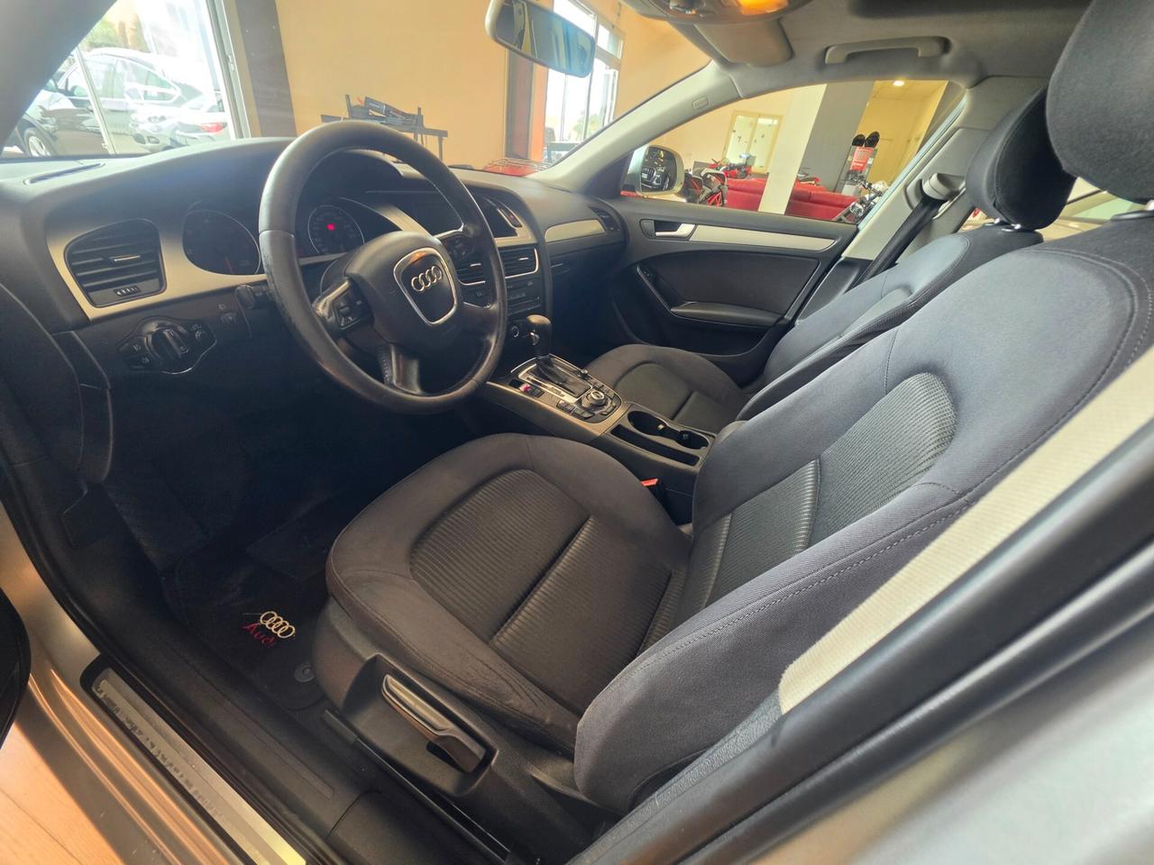 Audi A4 Avant 2.0 TDI 143CV 2009