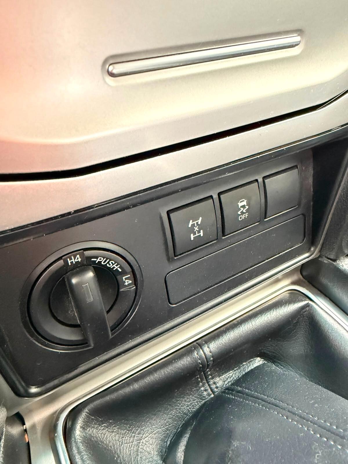 Toyota Land Cruiser 2.8 D4-D 3 porte Active GANCIO TRAINO 4X4 PASSO CORTO