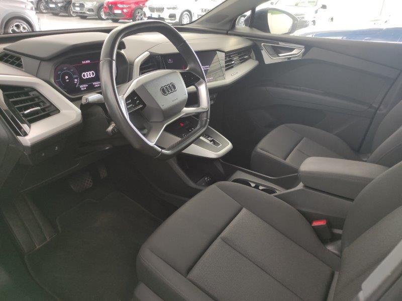 AUDI Q4 e-tron - Q4 40 e-tron Business