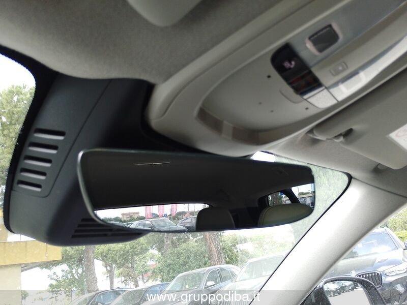 Volvo XC40 2023 2.0 b3 Ultimate Dark auto