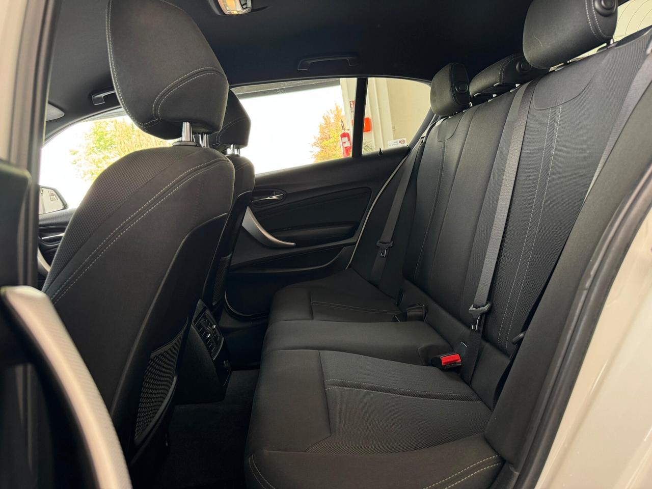 Bmw 118 118d 5p. Msport