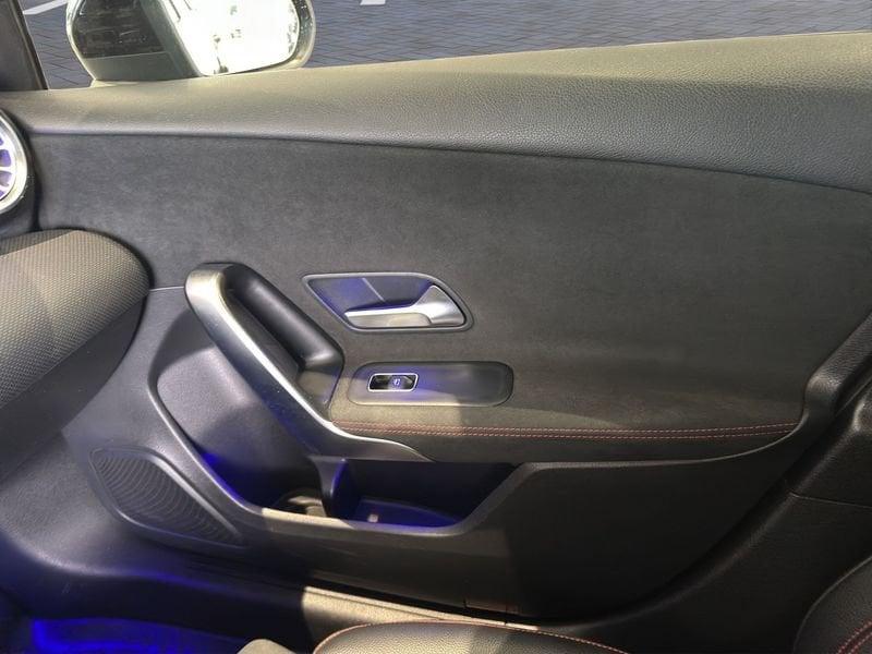 Mercedes-Benz Classe A A 180 d Automatic Premium