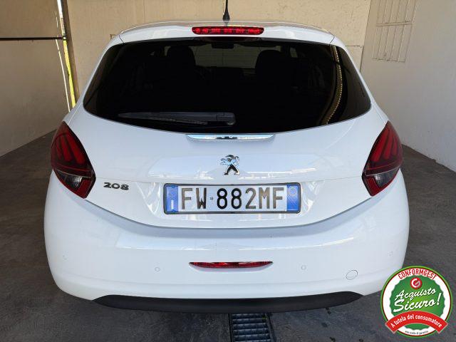 PEUGEOT 208 PureTech 82 5 PER COMMERCIANTI