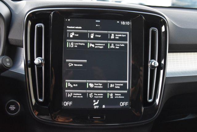 VOLVO XC40 T4 Recharge Plug-in Hybrid Inscription Expression
