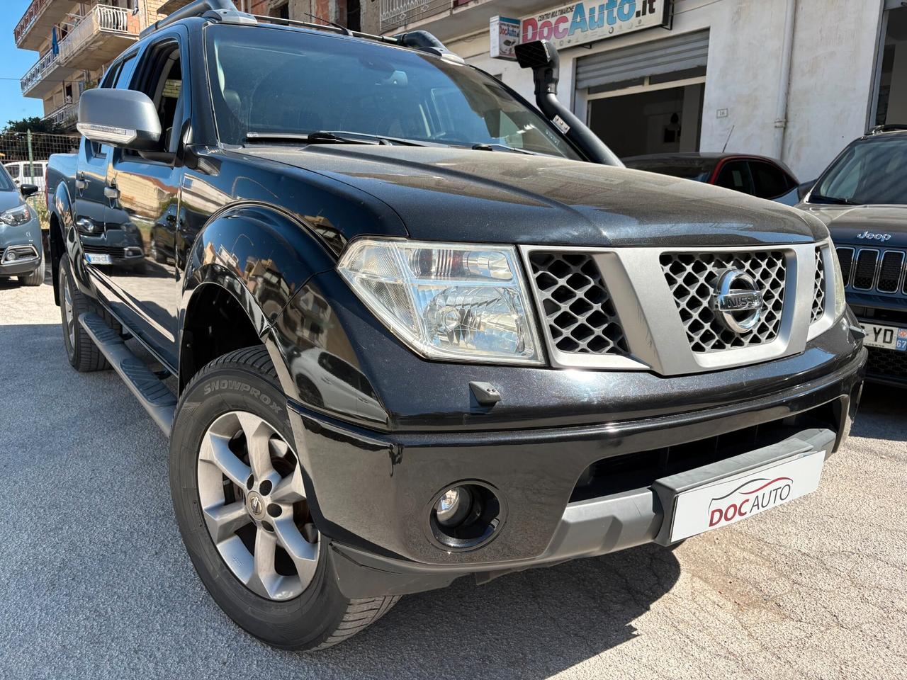 Nissan Navara 2.5 dCi 4 porte Double Cab LE