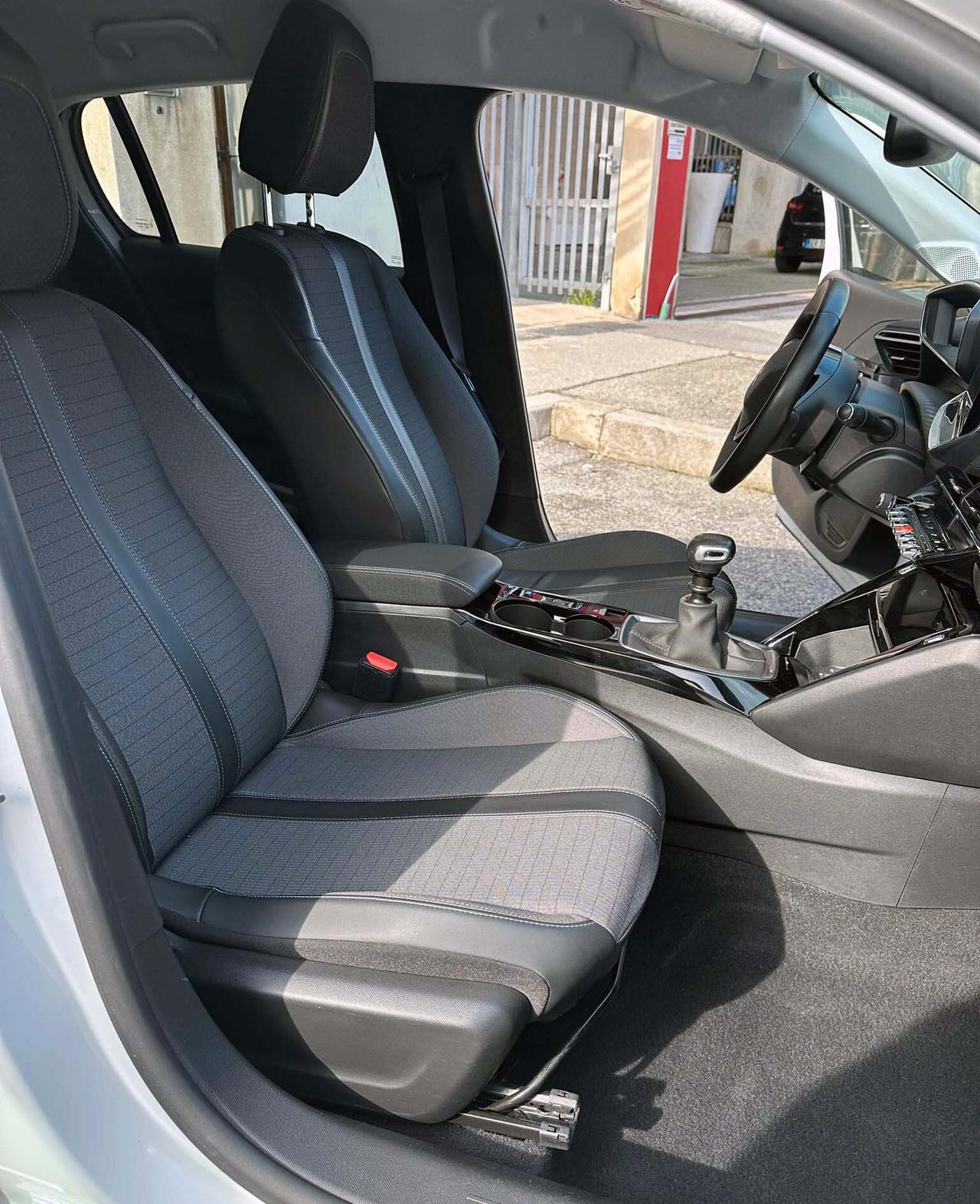 Peugeot 208 PureTech 100 Stop&Start 5 porte Allure Pack