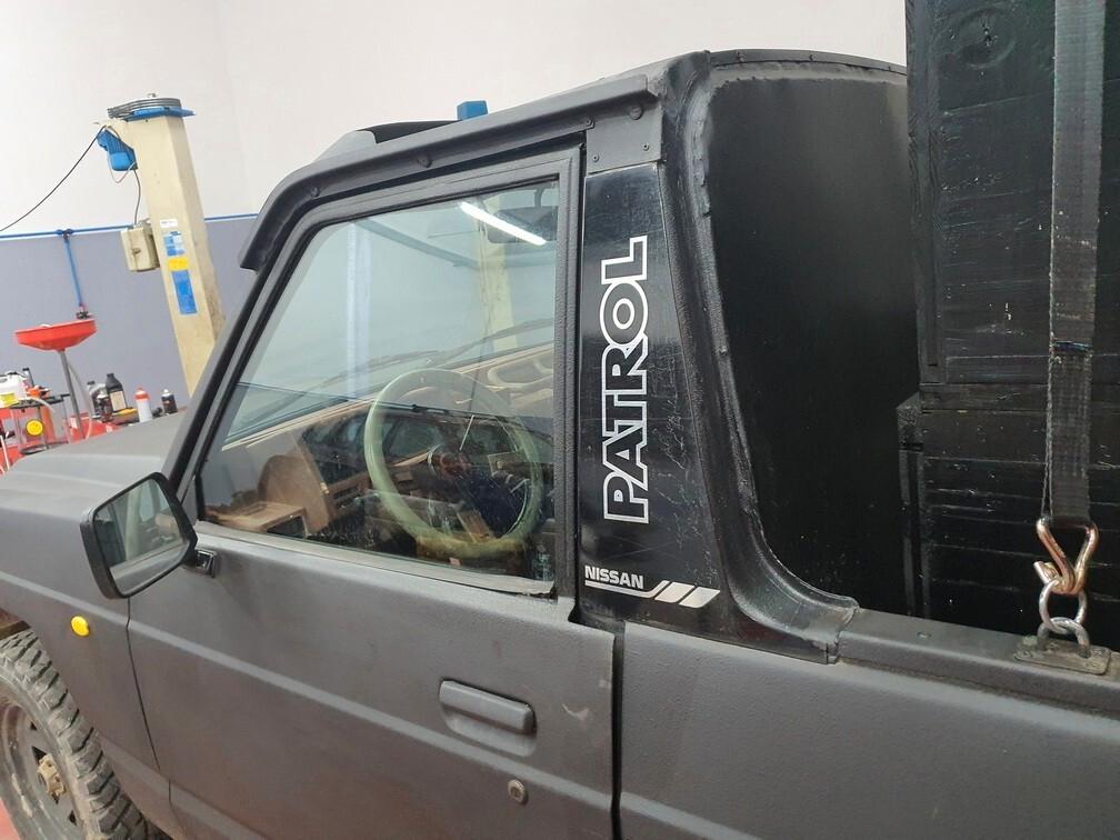 Nissan Patrol (K260) 2.8 D 4WD Pickup