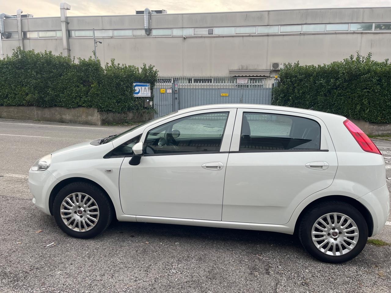 Fiat Grande Punto 1.3 MJT 75 CV 5 porte S&S Actual