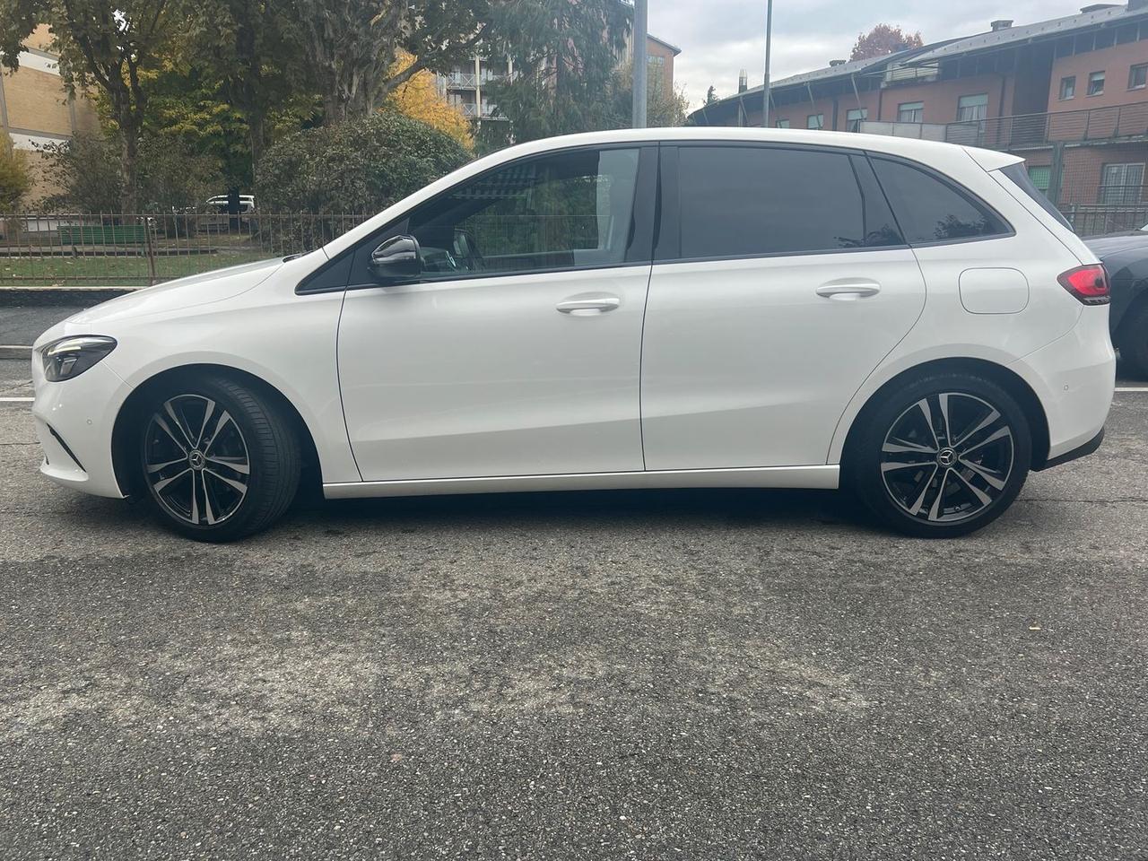 Mercedes-Benz B 180 Sport Plus B 180 D #7534