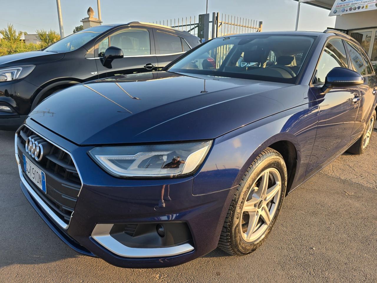 Audi A4 Avant 40 g-tron S tronic Business