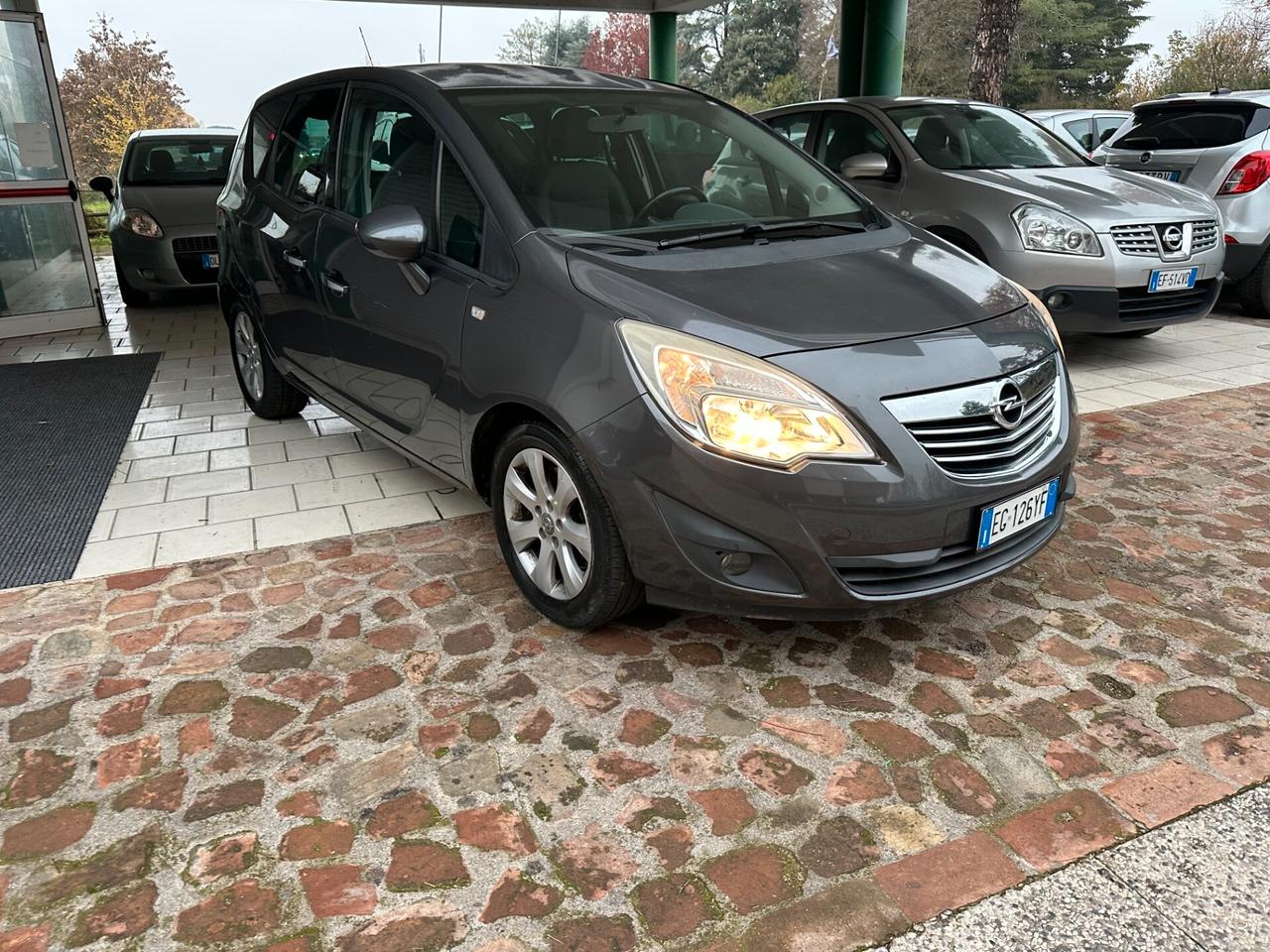 Opel Meriva 1.7 CDTI 110CV (12 RATE)