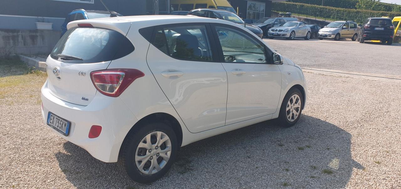 Hyundai i10 1.0 LPGI Econext Sound Edition