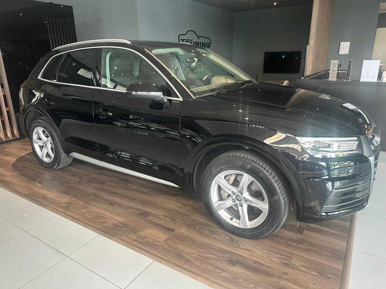 Audi Q5 40 TDI 204 CV quattro S tronic Business Sport