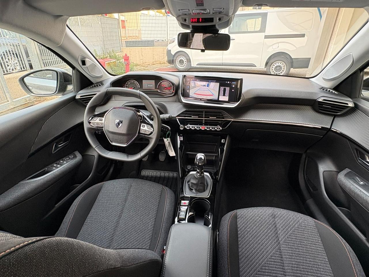 Peugeot 208 Hybrid 100 CV Business