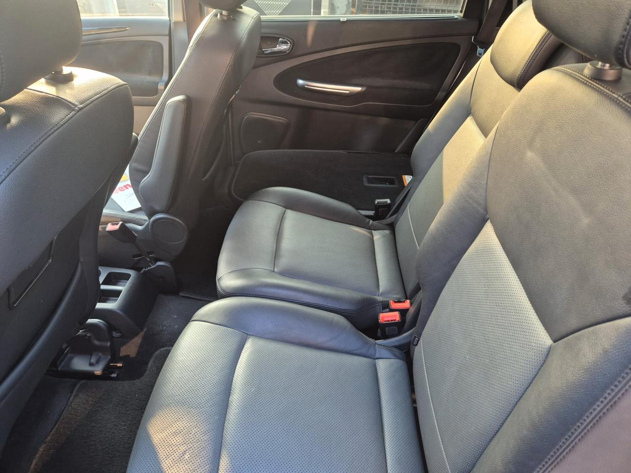 Ford Galaxy 2.0 TDCi vers. Ghia E4 -- 7POSTI!!!