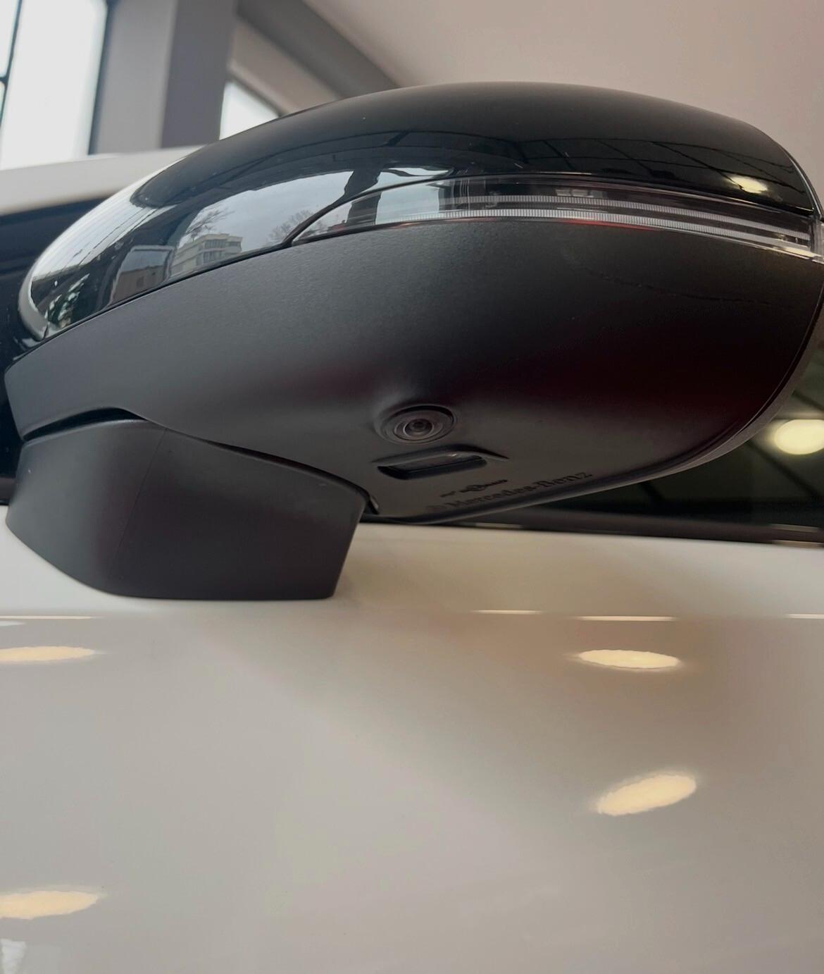 MERCEDES CLASSE A 1.6 TDI 116CV Sport Extra Cambio automatico Navi Cerchi AMG Pelle Alcantara allestimento AMG OK NEOPATENTATI