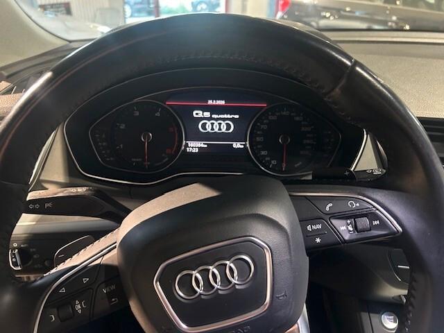 Audi Q5 2.0 TDI quattro S tronic Business Sport